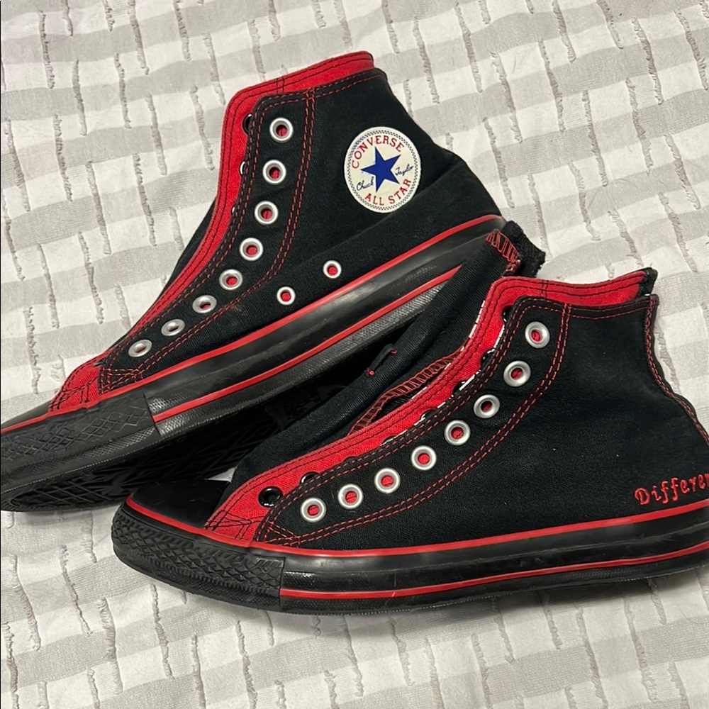 Converse unisex High-Top Sneakers - Red and Black